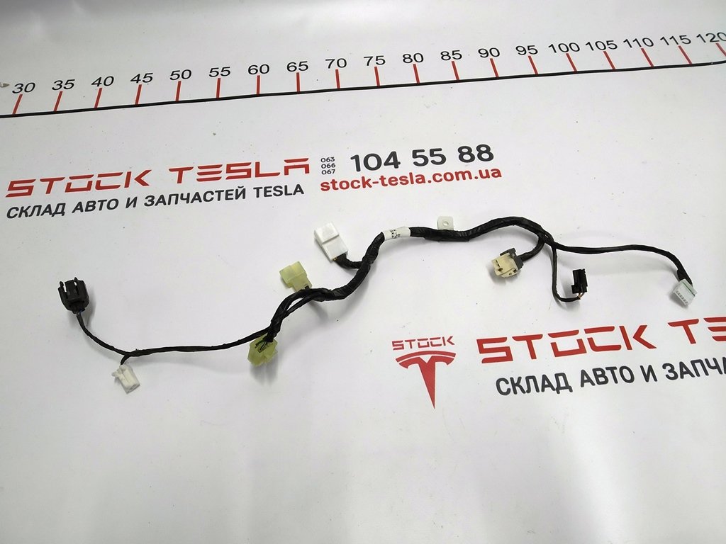 14 Elledningar för bakvärmare Tesla Model X 1023883-00-J